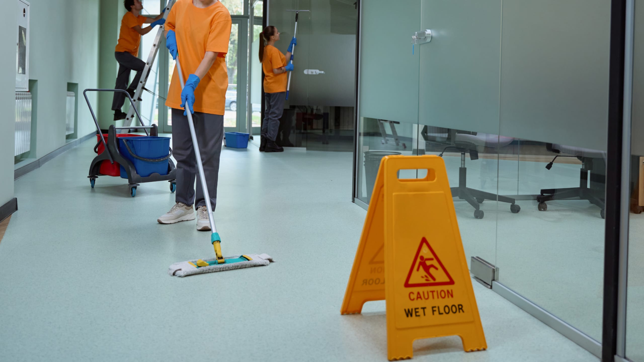 How Commercial Cleaning Services: Your Business Environment